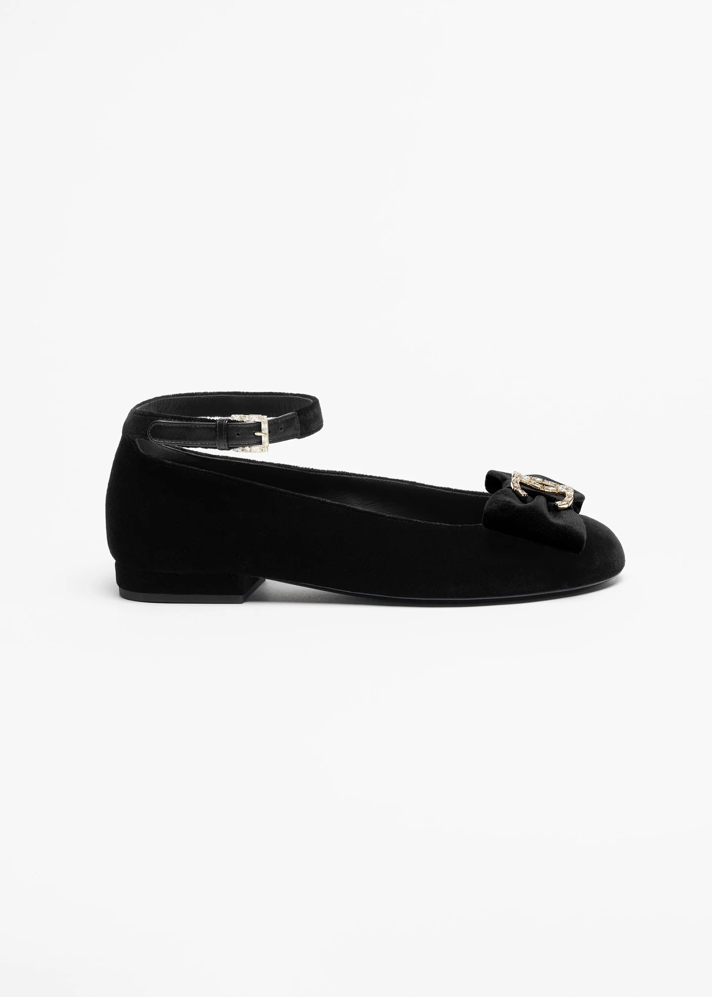 Bergdorf chanel shoes hotsell